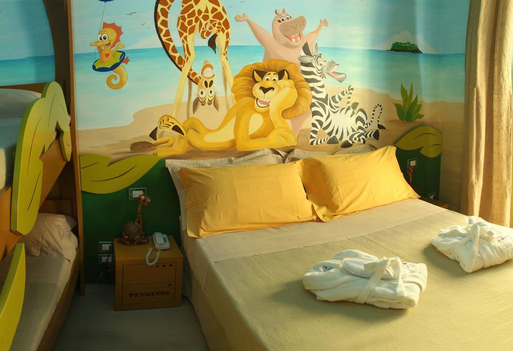 Mini hotel ริมินี ภายนอก รูปภาพ