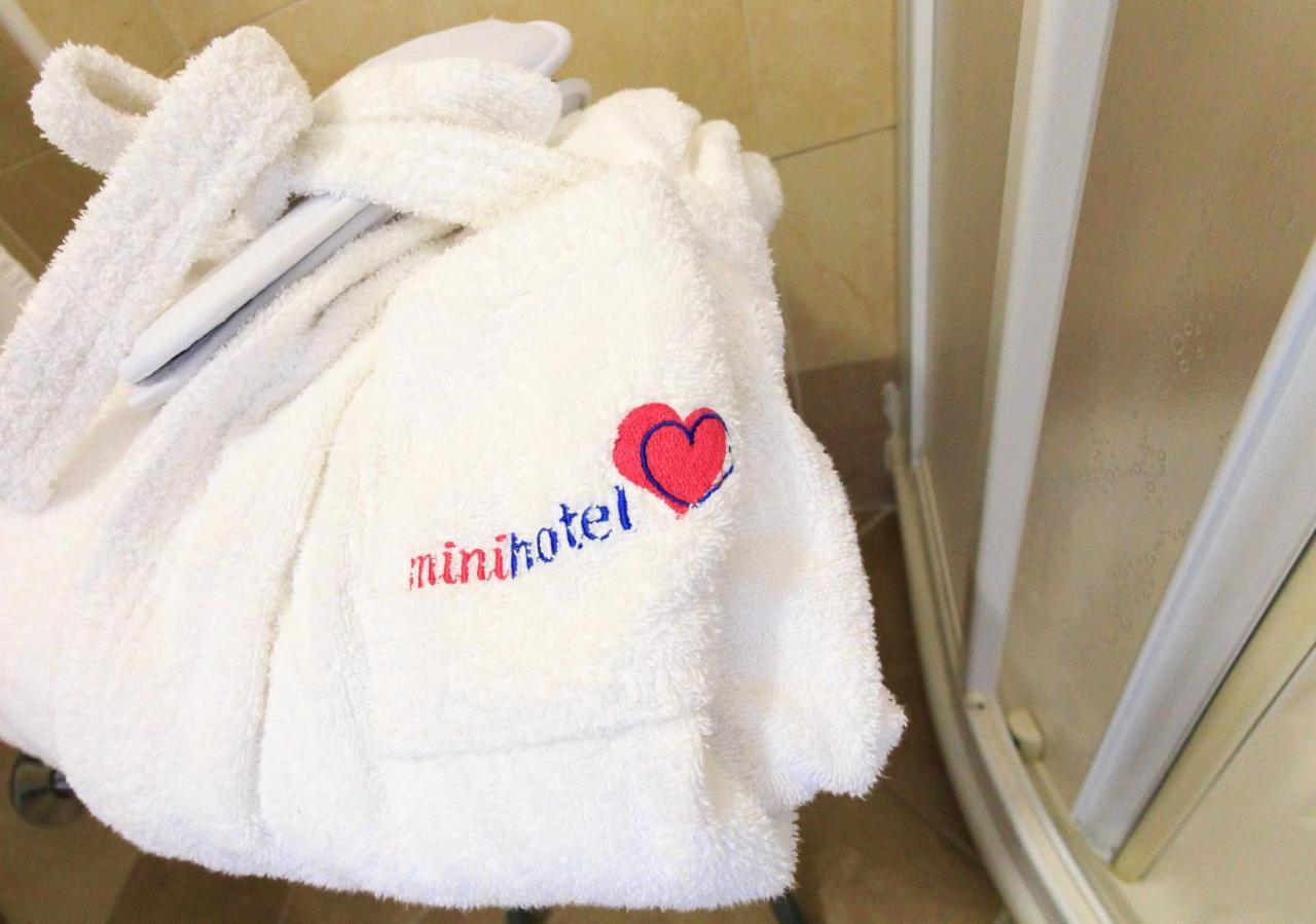 Mini hotel ริมินี ภายนอก รูปภาพ